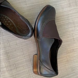 Noat wingtip/Oxford Hybrid Slip-on